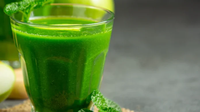 682457e2a8550-amla-moringa-shots-144413237-16x9
