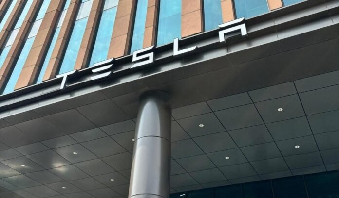 tesla-experience-center-delhi-aerocity-opening-august-11